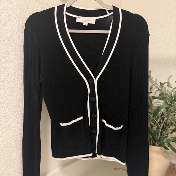 LOFT Sweaters - Preppy Black & White Contrast Trim Cardigan – LOFT, Size M